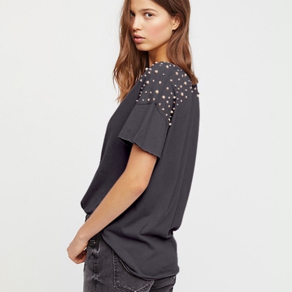 "Lighthearted" (CLOSING CLOSET SALE) - Picture 6 of 7